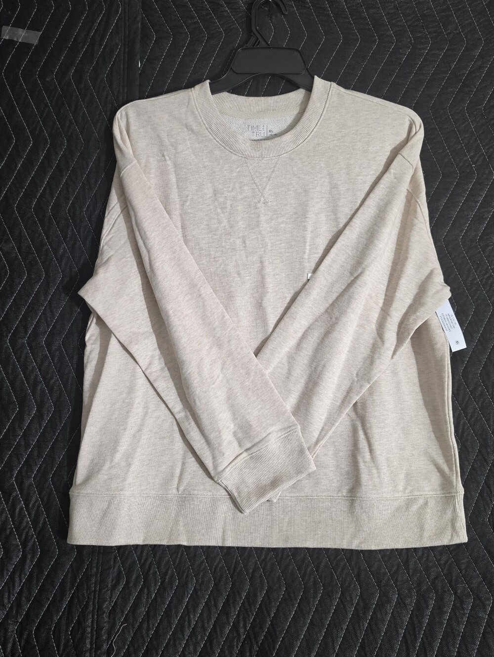 Time and Tru Womens Crewneck Sweatshirt - Light Beige.